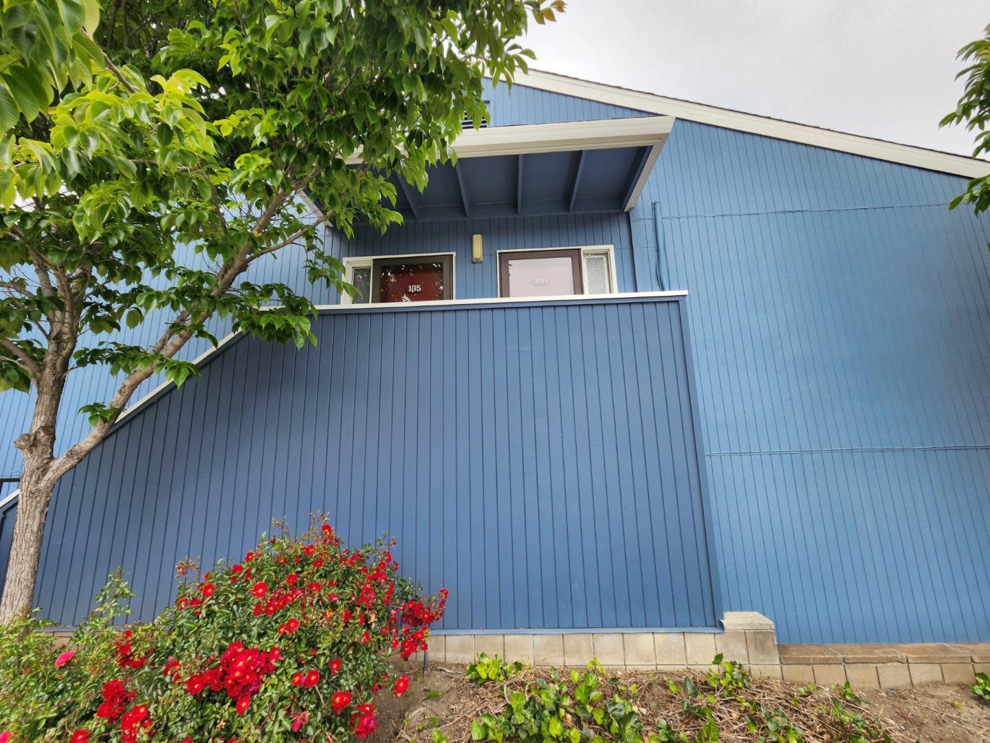 1126 Cherry Avenue 136
