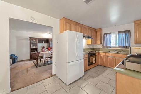 Tiny photo for 734 Overland Way, SAN JOSE, CA 95111 (MLS # ML82029021)