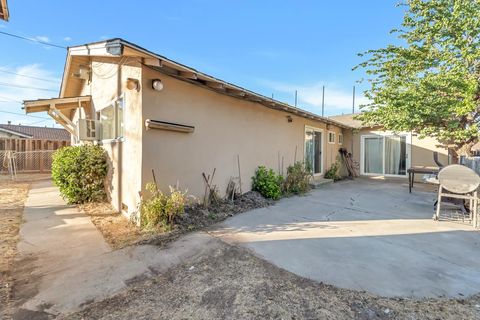 Tiny photo for 734 Overland Way, SAN JOSE, CA 95111 (MLS # ML82029021)