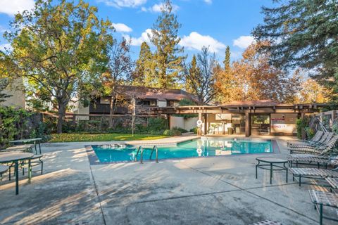 Tiny photo for 999 W Evelyn Terrace #54, SUNNYVALE, CA 94086 (MLS # ML82046208)