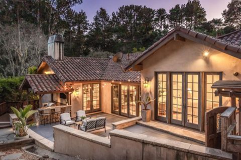 Photo of 114 Zanzibar Drive, APTOS, CA 95003 (MLS # ML82020158)