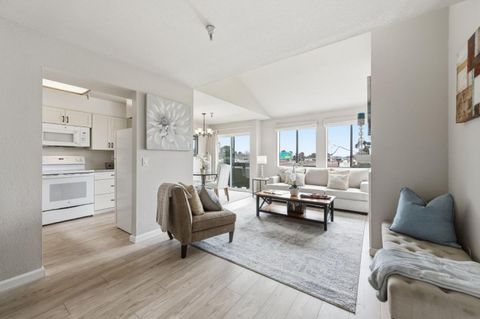 Photo of 711 S Bayshore Boulevard #29, SAN MATEO, CA 94402 (MLS # ML82034796)