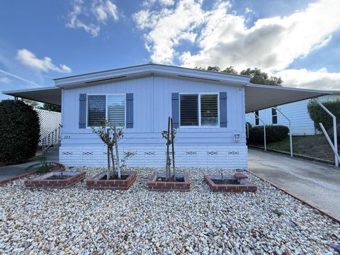 Photo of 224 Queens Way #224, PITTSBURG, CA 94565 (MLS # ML82027206)