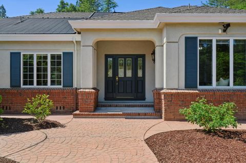 Tiny photo for 20041 Heritage Oak, SARATOGA, CA 95070 (MLS # ML82045592)