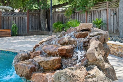 Tiny photo for 20041 Heritage Oak, SARATOGA, CA 95070 (MLS # ML82045592)
