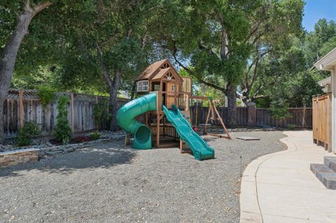 Tiny photo for 20041 Heritage Oak, SARATOGA, CA 95070 (MLS # ML82045592)