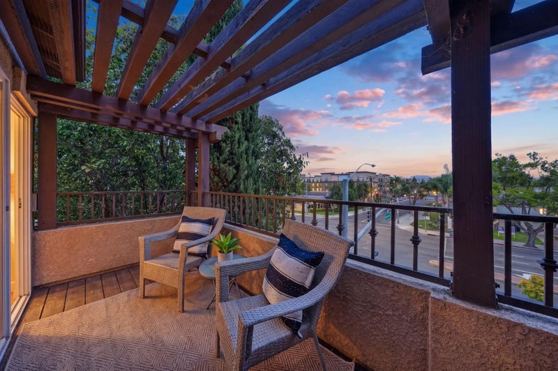 801 South Winchester Boulevard 1304