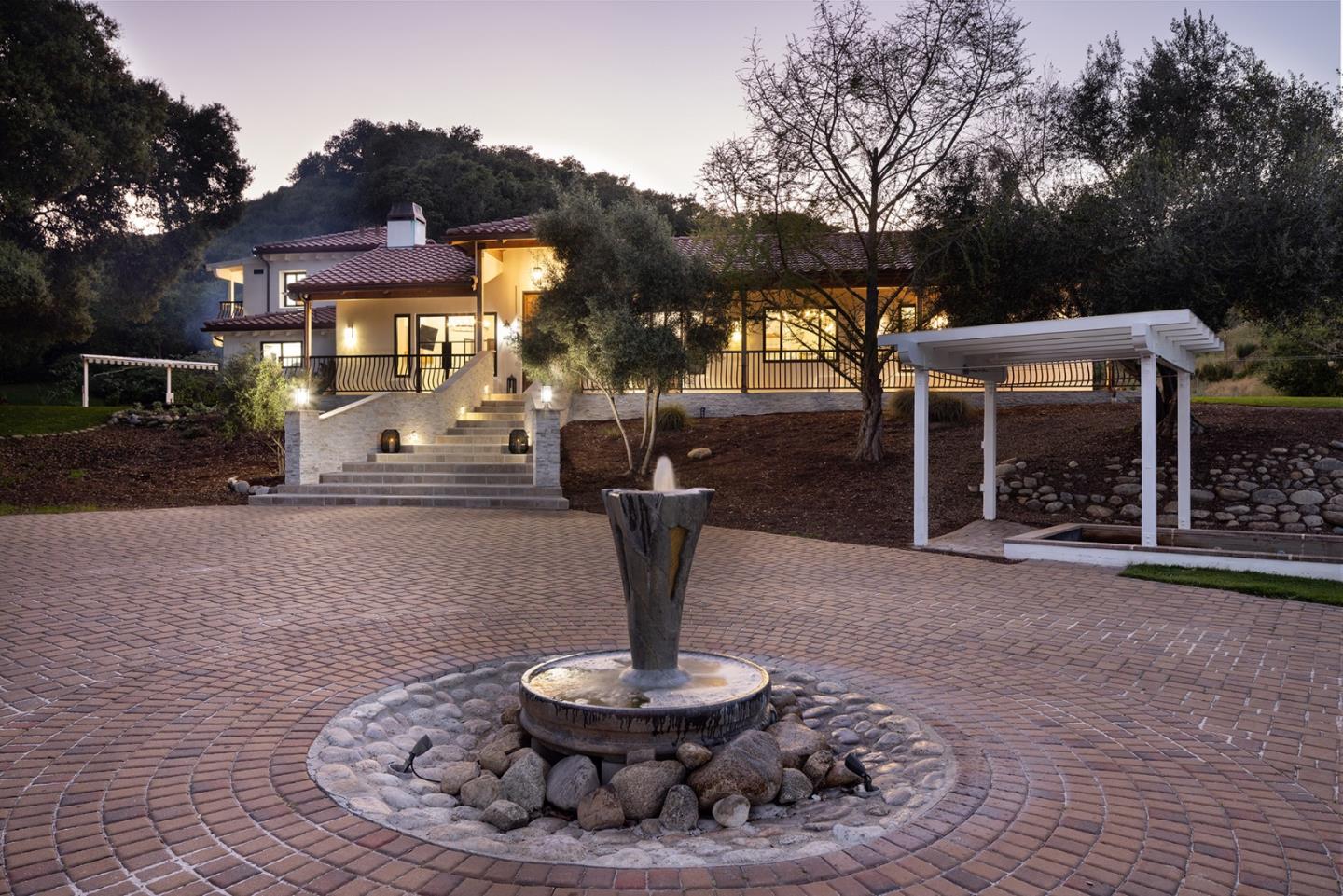 372 Corral De Tierra Road