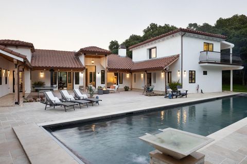 372 Corral De Tierra Road CORRAL DE TIERRA CA 93908