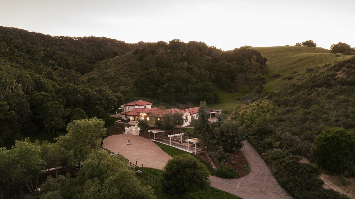 372 Corral De Tierra Road