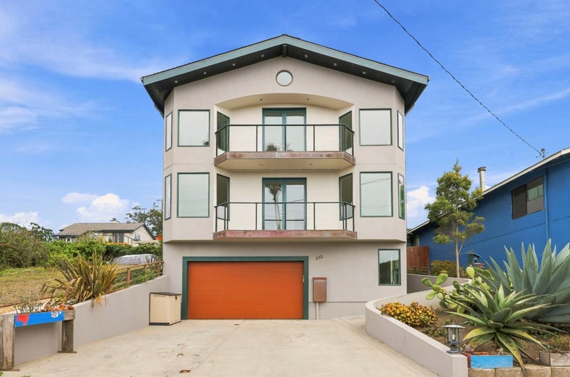 310 Valencia Avenue