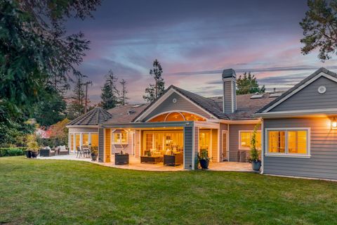 Photo of 340 W Portola Avenue, LOS ALTOS, CA 94022 (MLS # ML82025685)