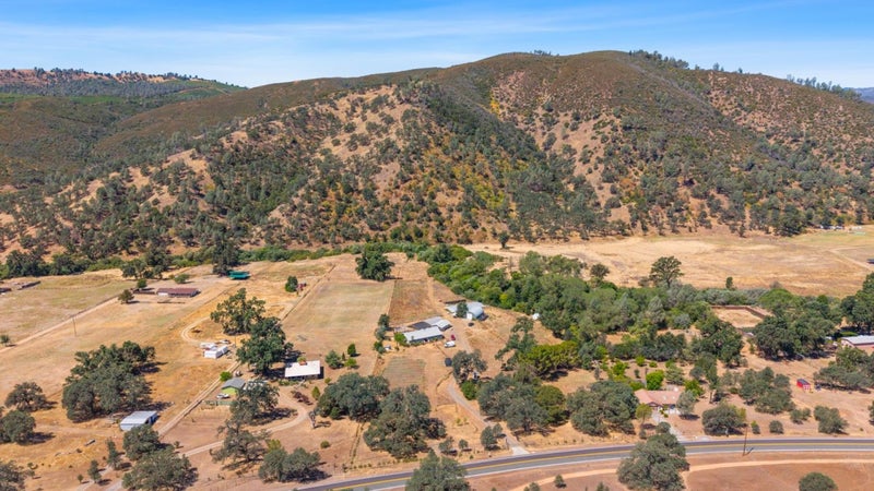 1633 New Long Valley Road