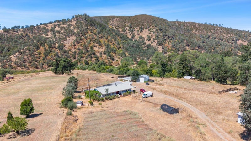 1633 New Long Valley Road