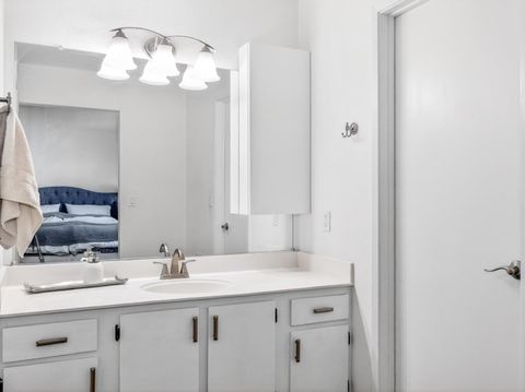 Tiny photo for 140 Rose Lane, SAN JOSE, CA 95127 (MLS # ML82029342)