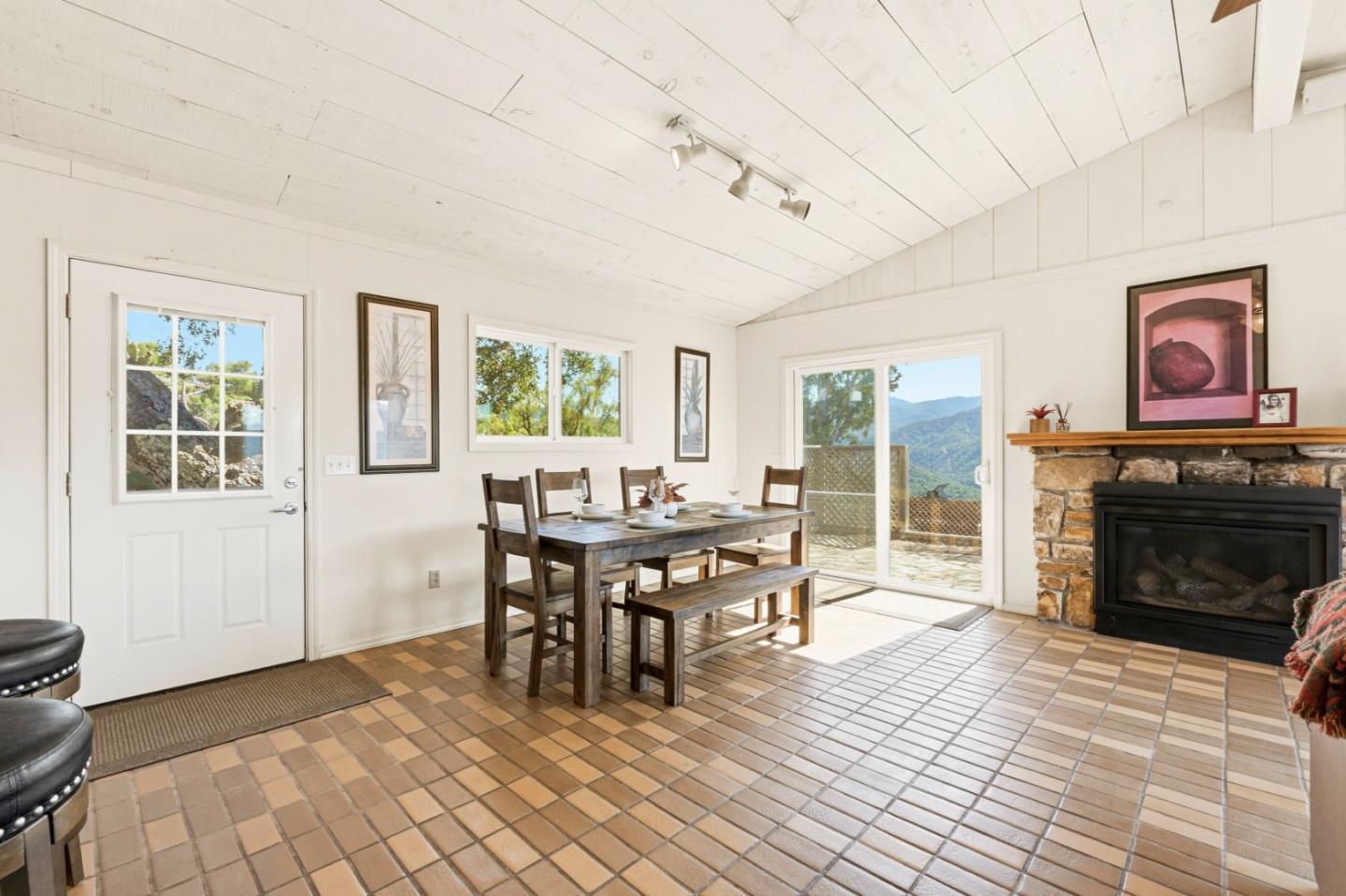145 East Carmel Valley Road
