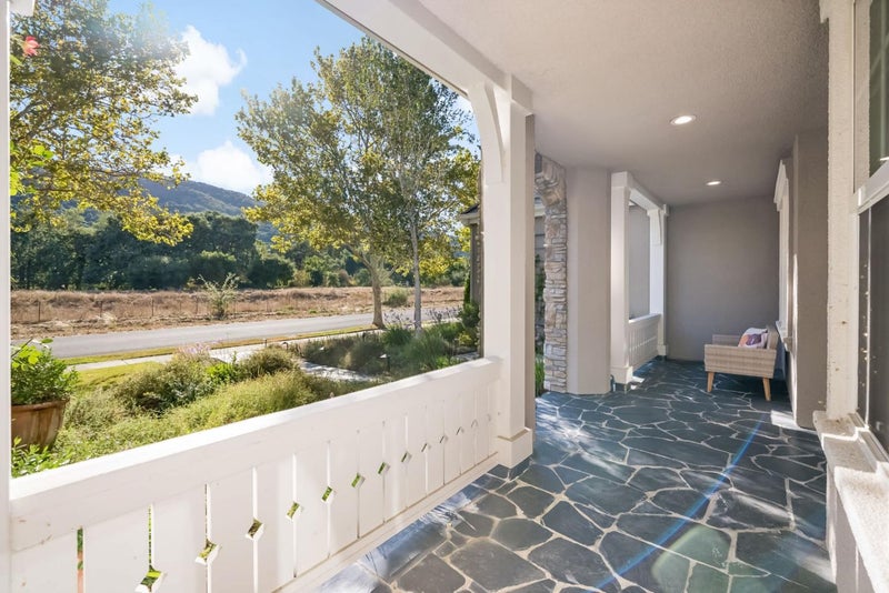 1131 Laguna Creek Lane