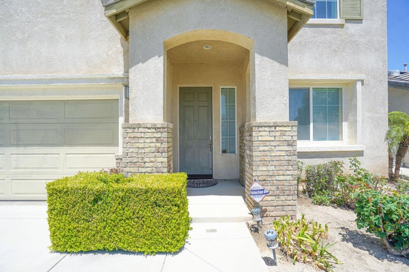 10708 DESERT VIEW Place