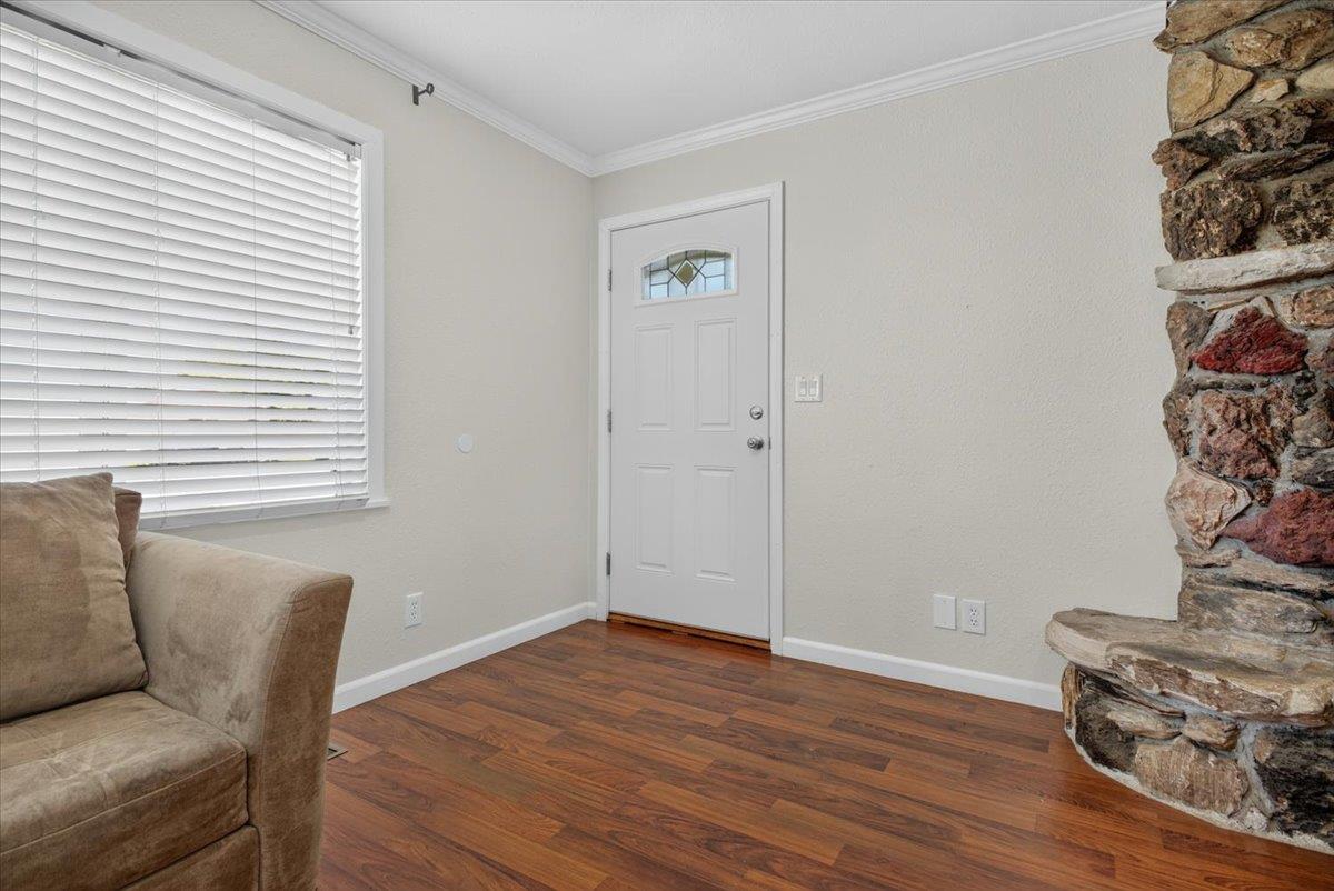 664 Middlefield Road