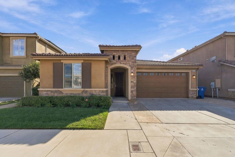 3472 Hampton Way