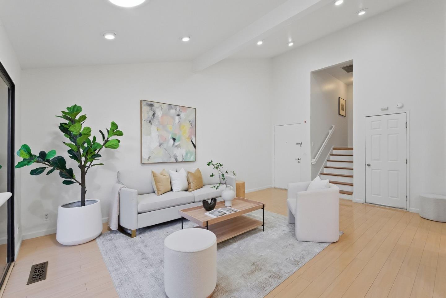 20012 Northcrest Square, Cupertino CA 95014