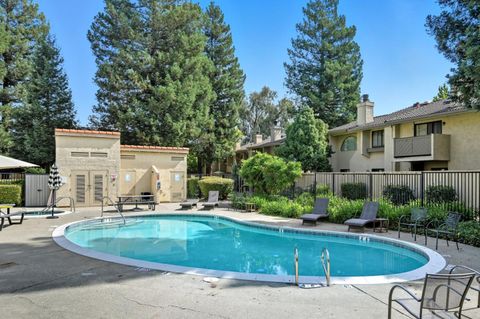 Tiny photo for 303 Garden Common, LIVERMORE, CA 94551 (MLS # ML82023420)