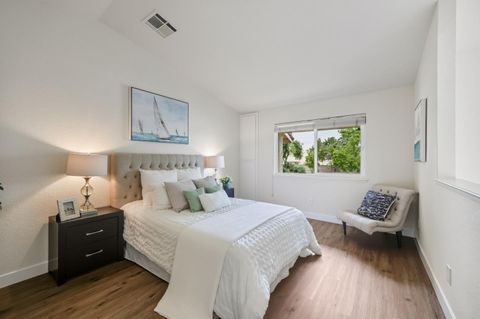 Tiny photo for 303 Garden Common, LIVERMORE, CA 94551 (MLS # ML82023420)