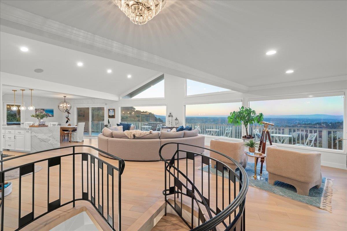 136 Teresita Way