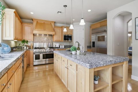 Tiny photo for 3823 Mosher Drive, SAN JOSE, CA 95148 (MLS # ML82025700)