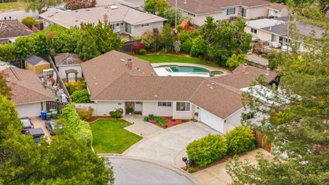 Photo of 12817 Saratoga Glen Court, SARATOGA, CA 95070 (MLS # ML82044895)