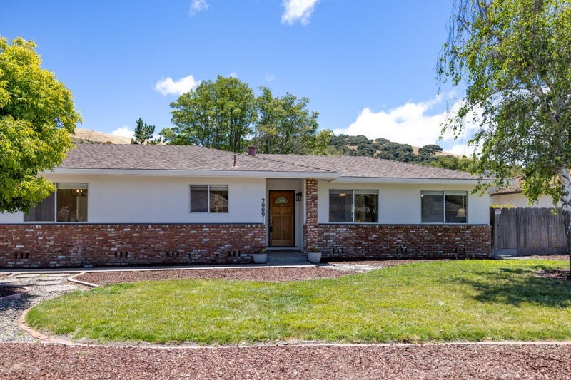 20091 Portola Drive