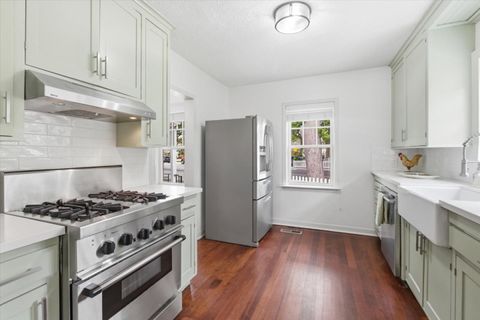 Tiny photo for 1055 Newhall Street, San Jose, CA 95126 (MLS # ML82045324)