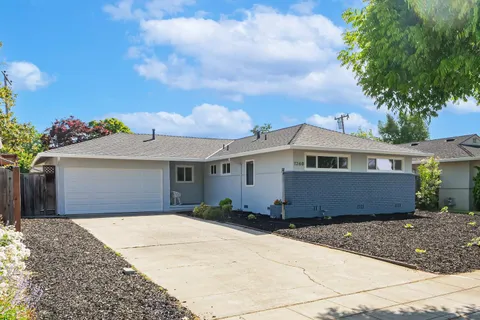 MLS: ML82006791