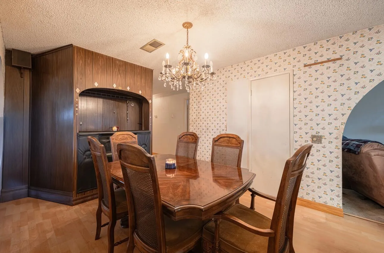 Salinas, California 93906, United States, 4 Bedrooms Bedrooms, ,2 BathroomsBathrooms,Residential,Active,159144