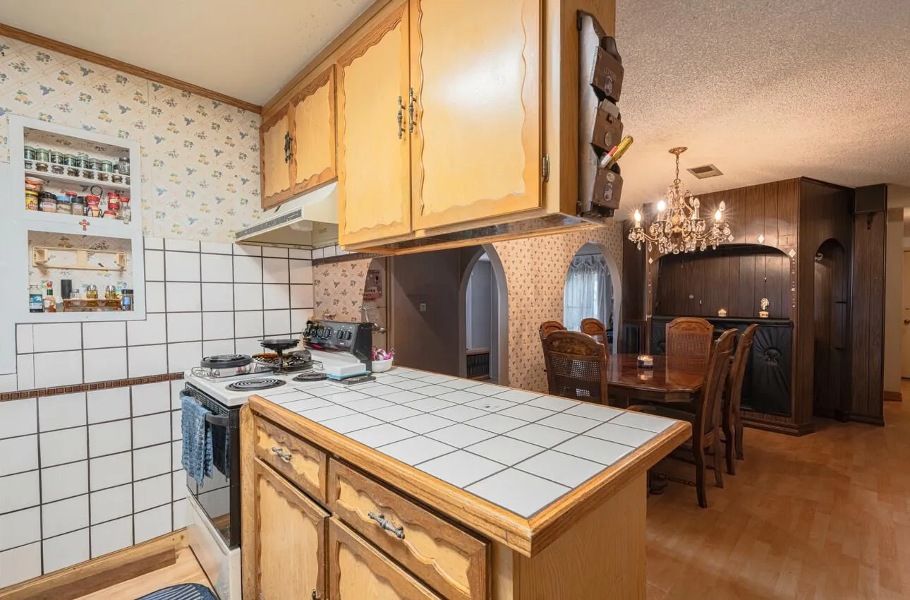 Salinas, California 93906, United States, 4 Bedrooms Bedrooms, ,2 BathroomsBathrooms,Residential,Active,159144