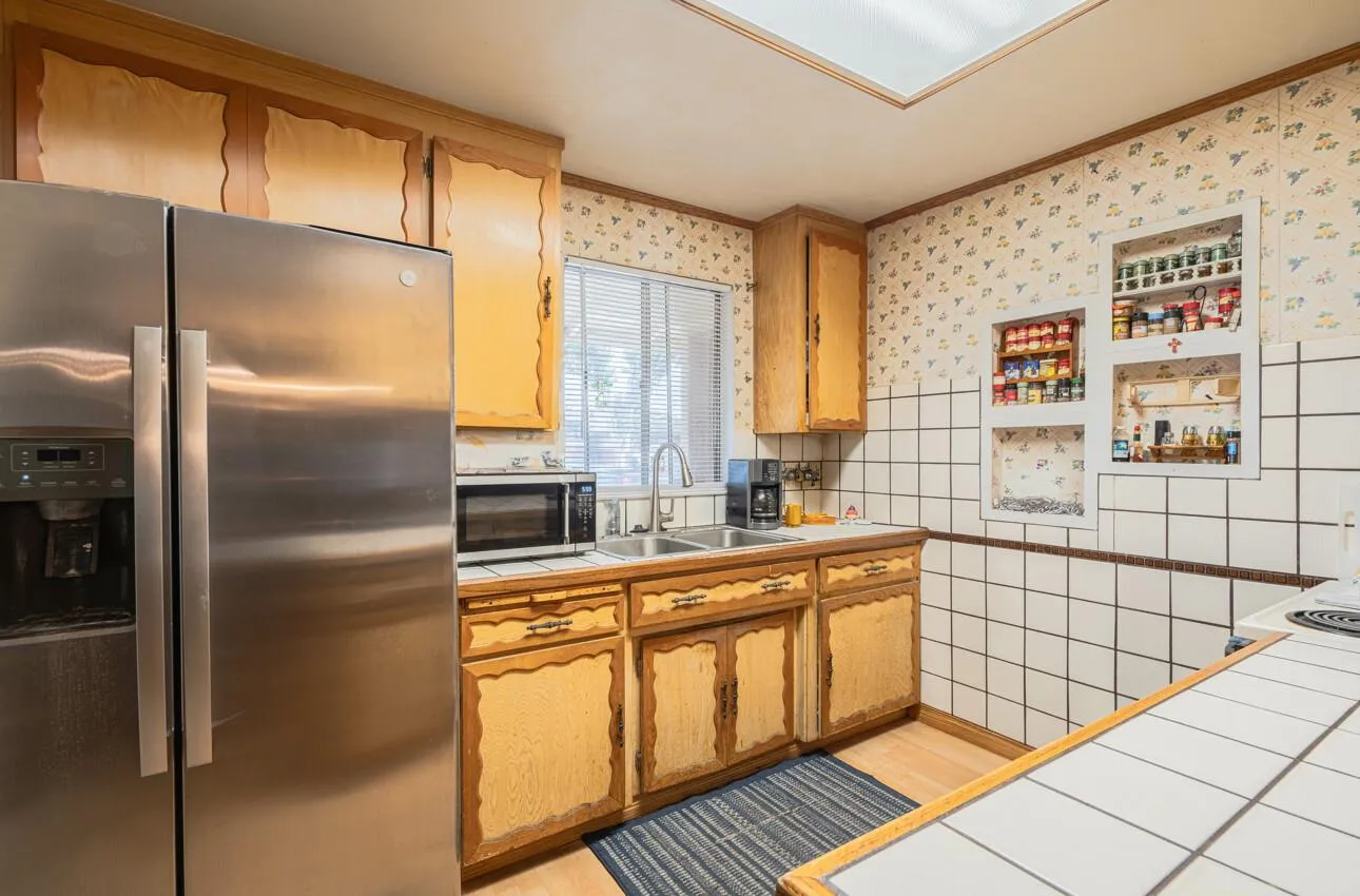 Salinas, California 93906, United States, 4 Bedrooms Bedrooms, ,2 BathroomsBathrooms,Residential,Active,159144