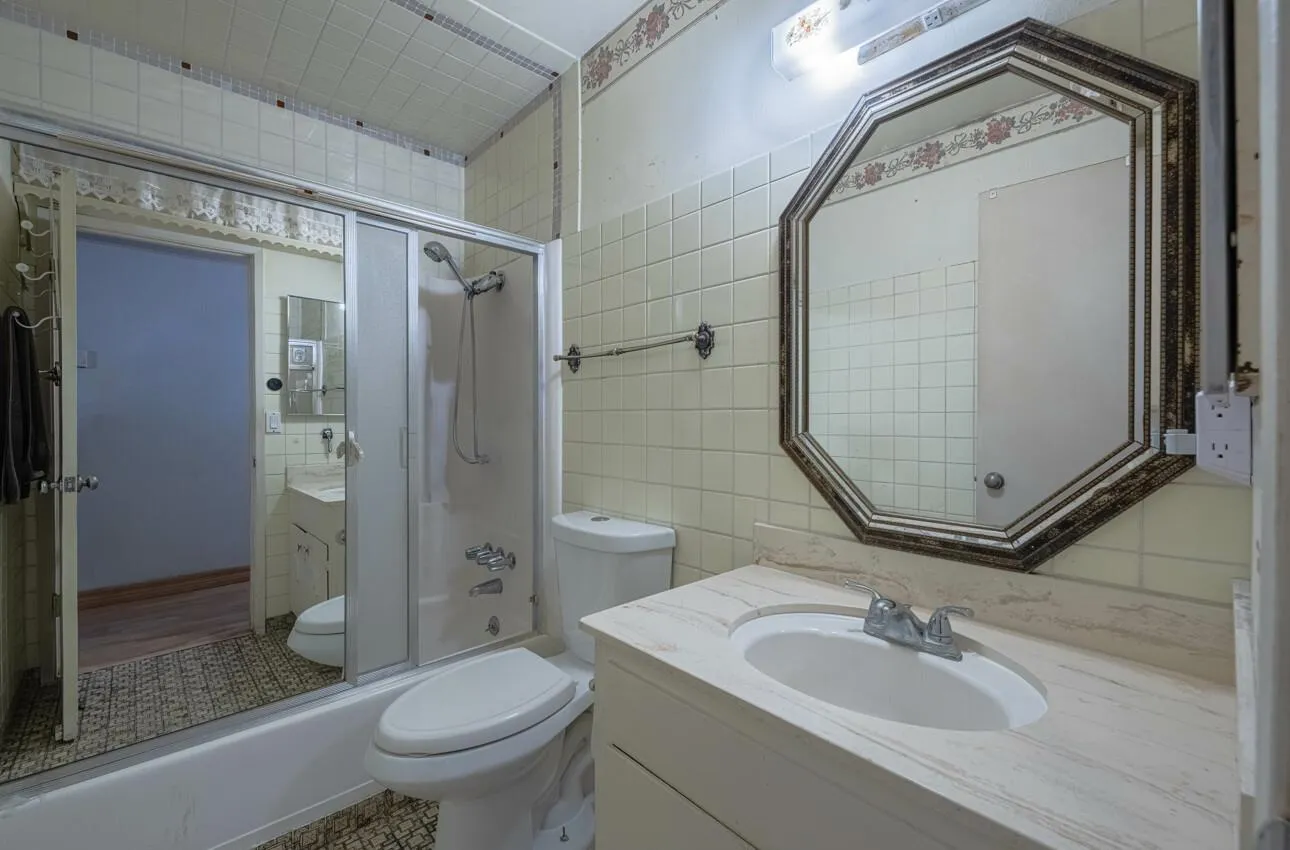 Salinas, California 93906, United States, 4 Bedrooms Bedrooms, ,2 BathroomsBathrooms,Residential,Active,159144