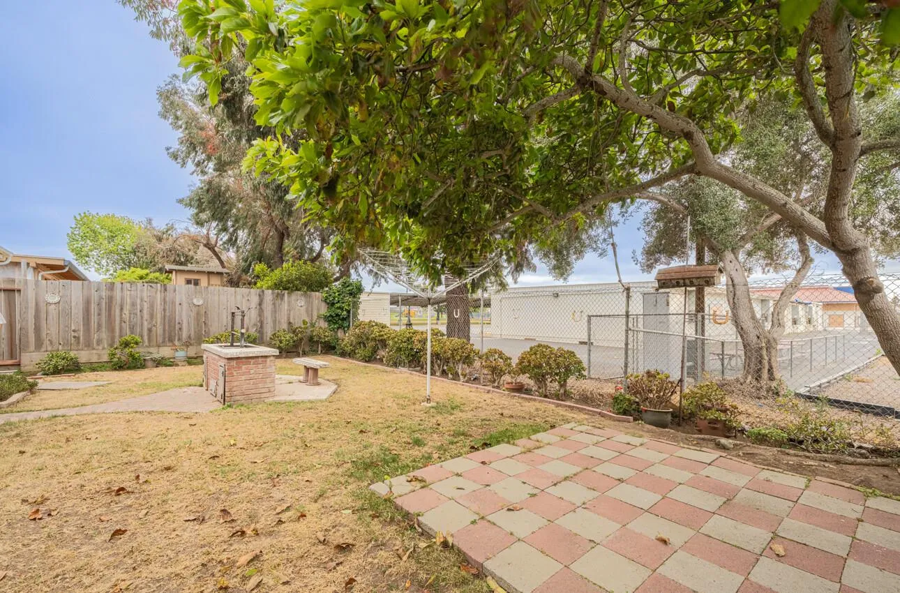 Salinas, California 93906, United States, 4 Bedrooms Bedrooms, ,2 BathroomsBathrooms,Residential,Active,159144