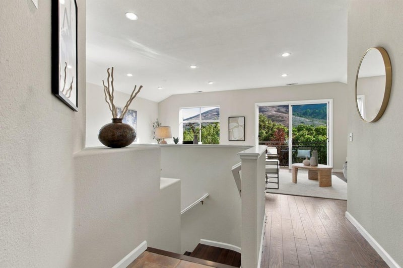 33 Northcrest Drive