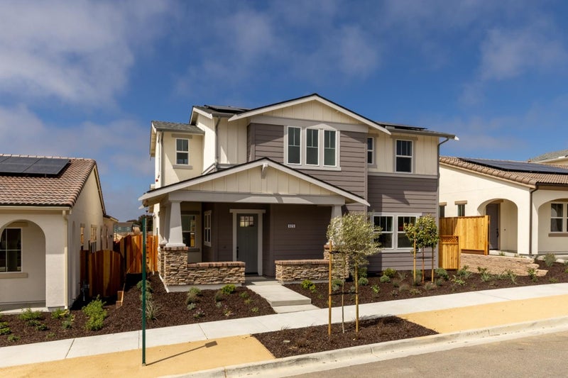 625 Santa Lucia Way