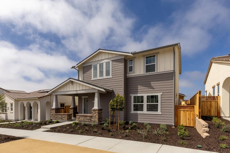 625 Santa Lucia Way