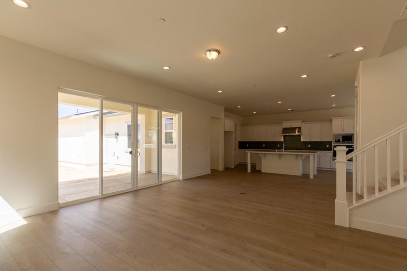 625 Santa Lucia Way