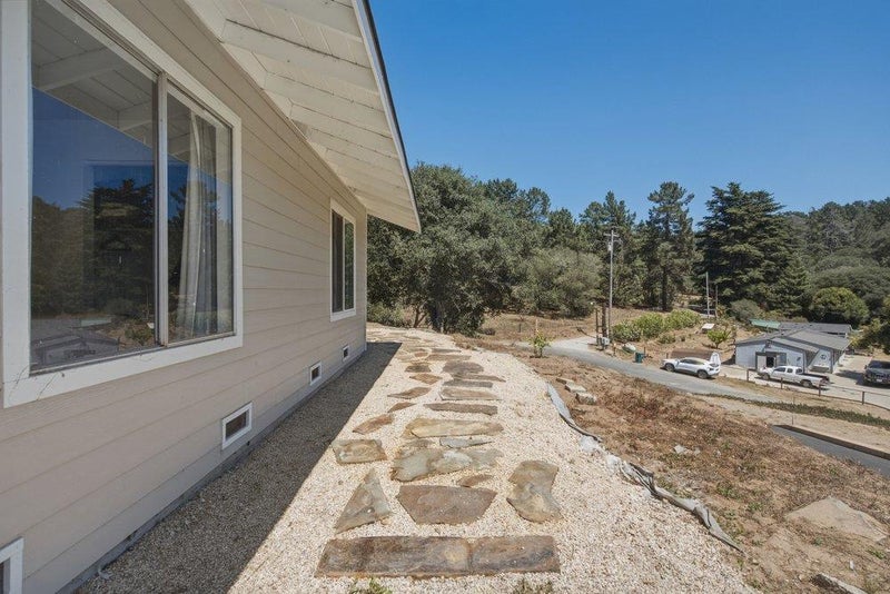 819 Lewis Road