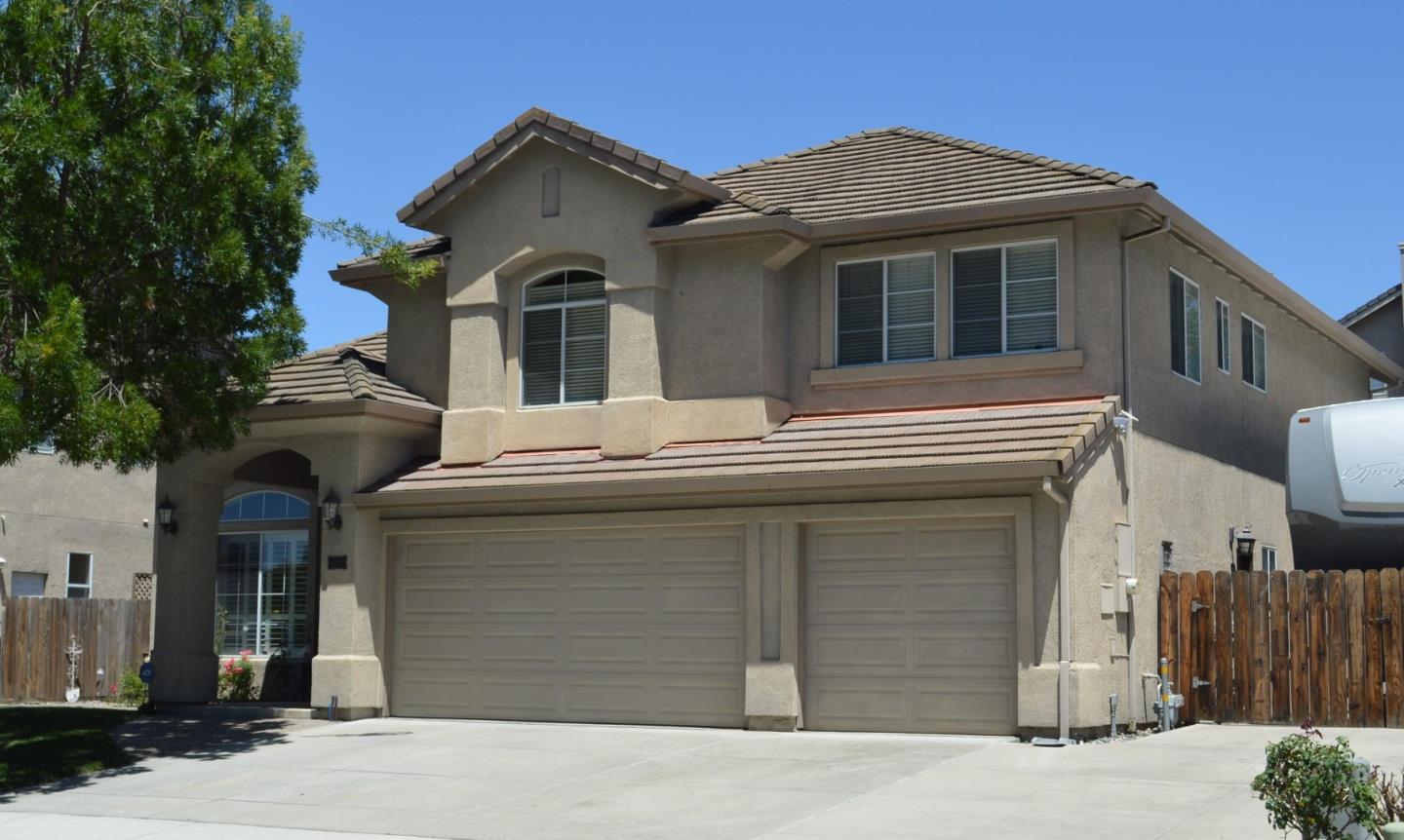 1121 Cypress Street