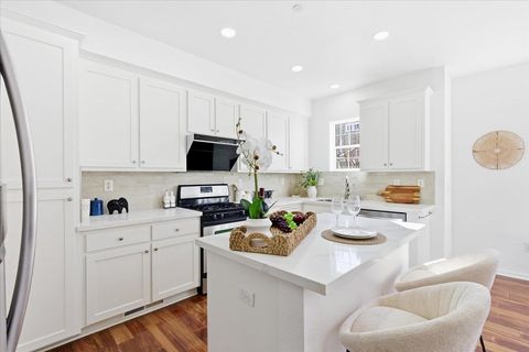 Tiny photo for 660 Montara Terrace, Sunnyvale, CA 94085 (MLS # ML82030646)