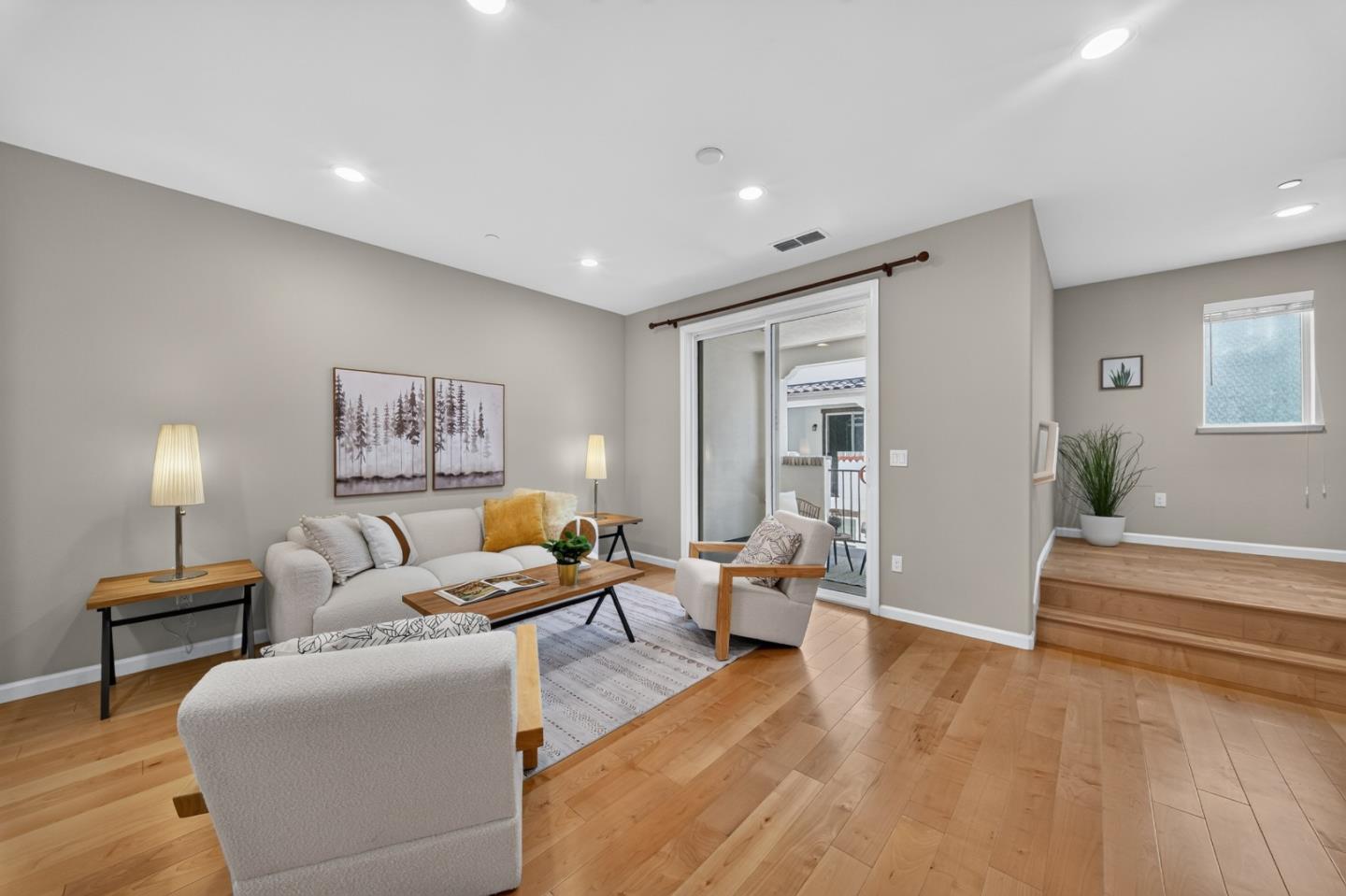 2731 Viterbo Court 4