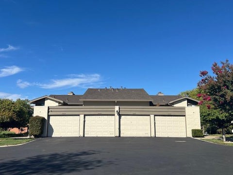 Tiny photo for 8488 Grenache Court, San Jose, CA 95135 (MLS # ML82060880)
