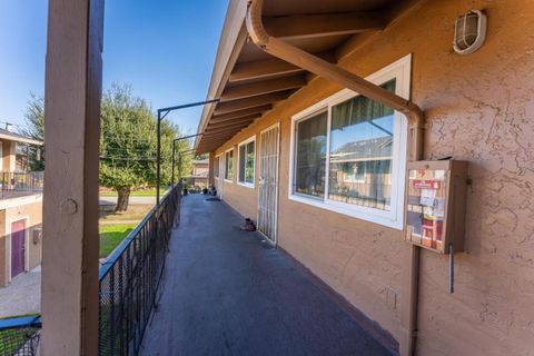 Tiny photo for 110 Roundtable #8 Drive, SAN JOSE, CA 95111 (MLS # ML82029667)