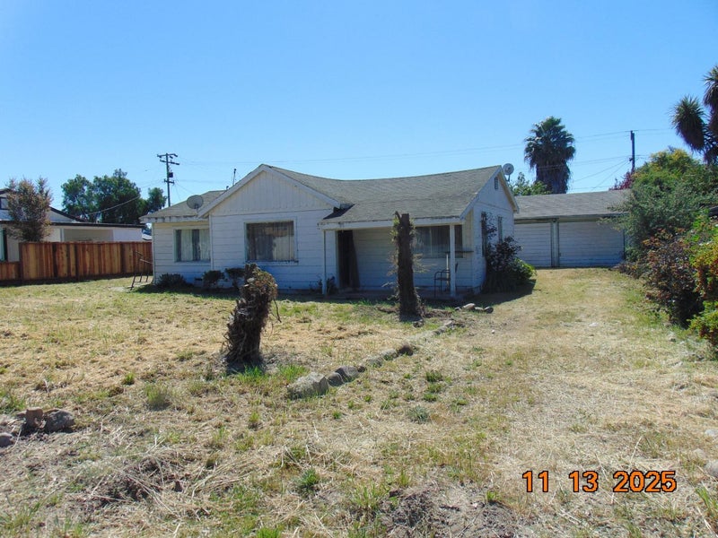 3090 Airline Highway