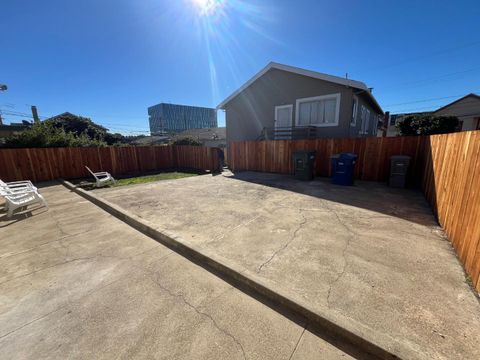 Tiny photo for 210 7th Lane, SOUTH SAN FRANCISCO, CA 94080 (MLS # ML82026519)